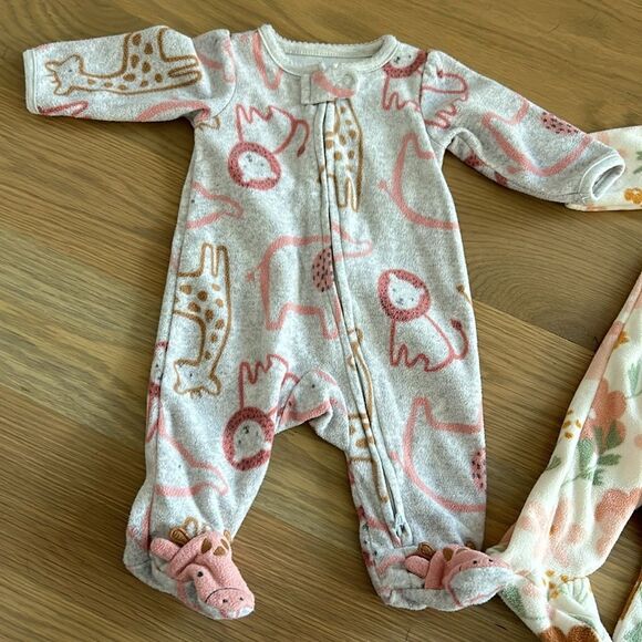 NWOT carters microfleece pajama footie NB - Picture 2 of 4